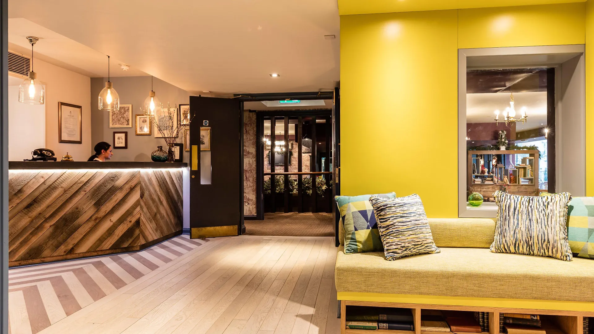 5 Romantic Hotels Near Kew Gardens Worth Booking