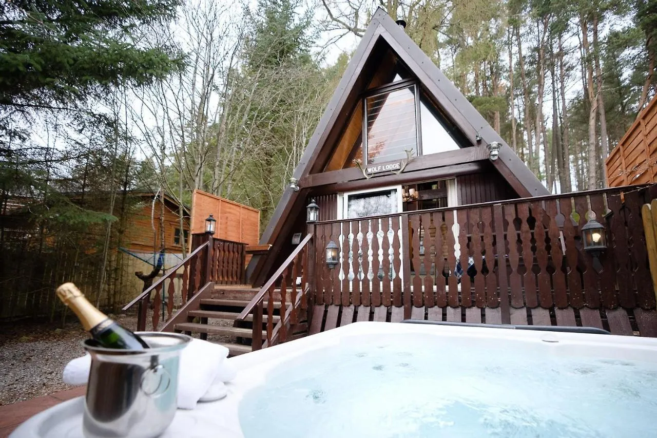 Where to Stay Near Boat of Garten Golf Club: 4 Leisure Picks